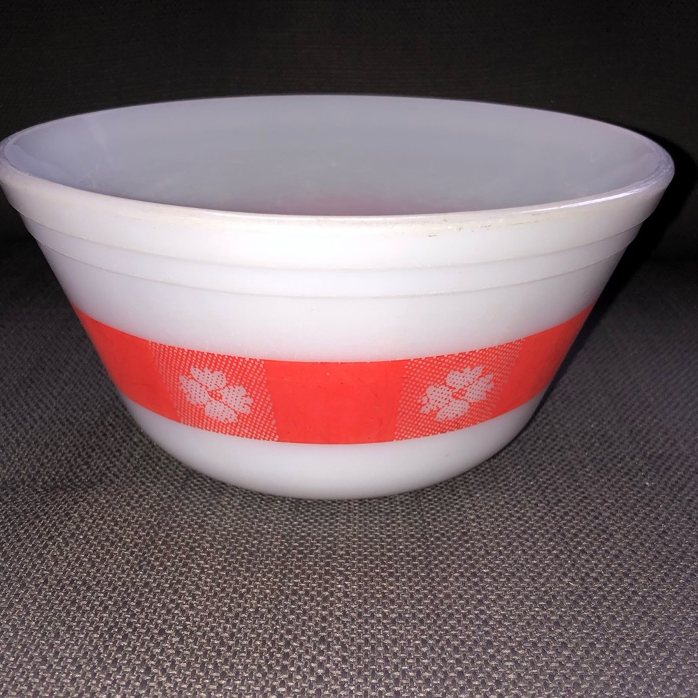 Federal Glass heat proof bowl